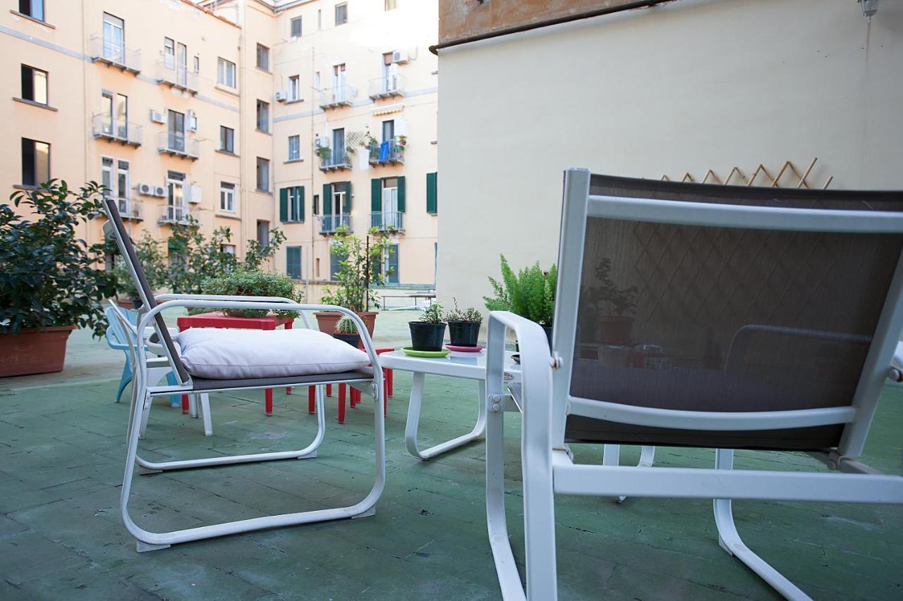 B&B Anna'S Family Terrace Napoli Esterno foto
