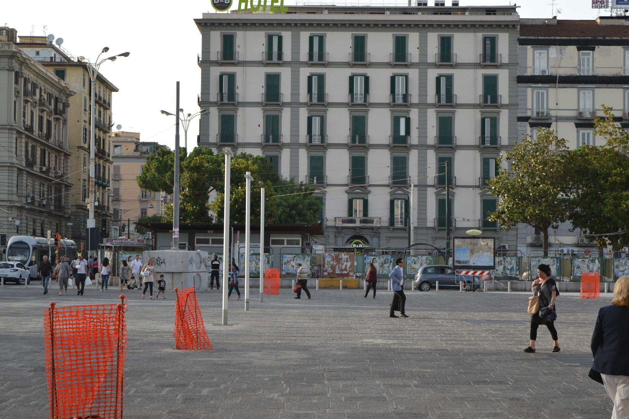 B&B Anna'S Family Terrace Napoli Esterno foto